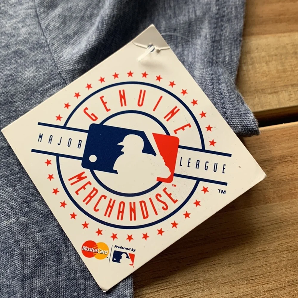 NWT! Genuine Merchandise Girl’s New York Yankees T-Shirt - Size 10/12